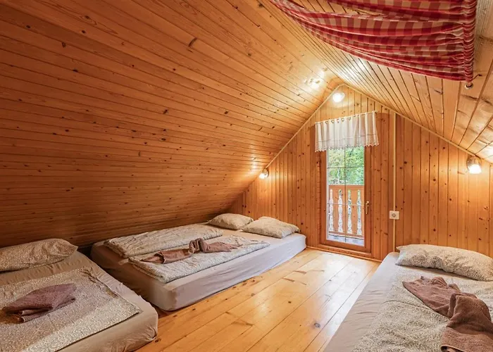 Hiska Pod Rudnico 1 *